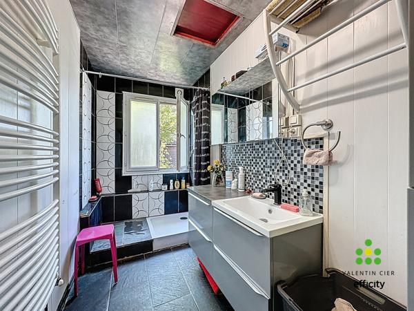 Maison 7 pièces - 126 m²