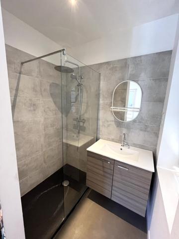 Location Maison84 m² - 3 Pièces - BRESSOLS (82710)