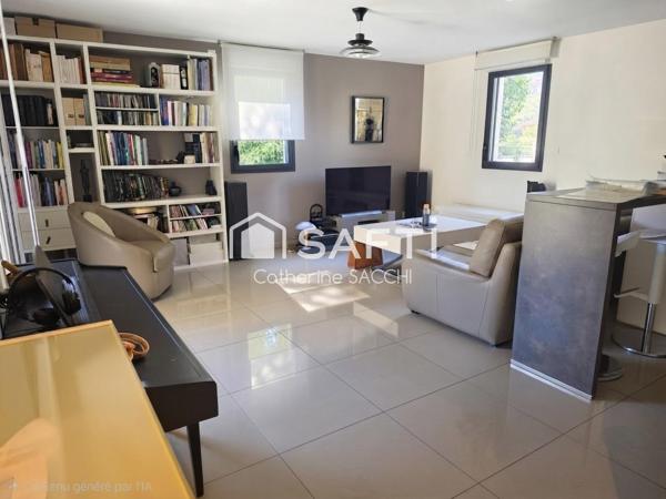 Appartement T3 - Le Dramont 65m2 garage + parking