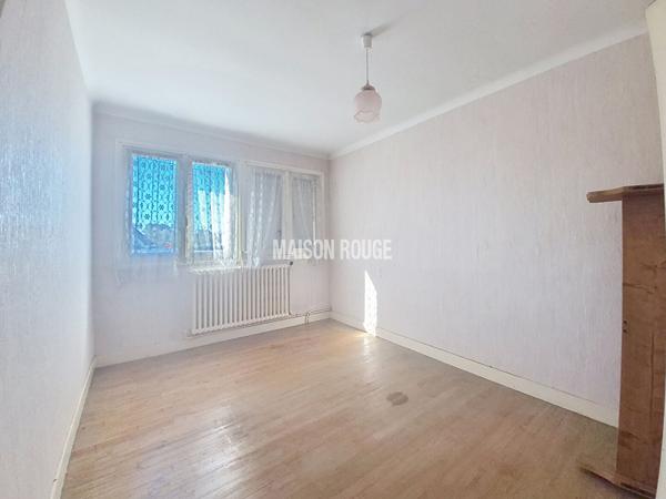 Maison en pierre à rénover à 4 km du GOLFE DU MORBIHAN