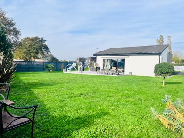 Maison 4 pièce(s) 3 chambre(s) 125 m²