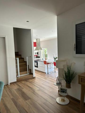 Villa Les Martres De Veyre 6 pièces 130 m2