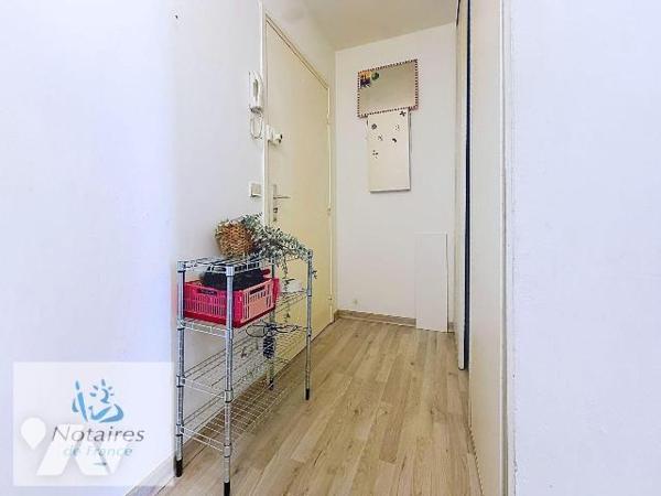 A VENDRE EN EXCLUSIVITE  CHEZ VOTRE NOTAIRE !!

A découvrir, bel appartement lumineux de type...