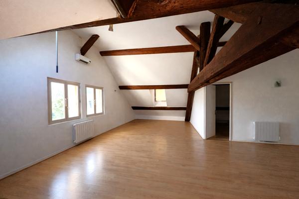 Immeuble en pleine propriété à Velars sur Ouche !