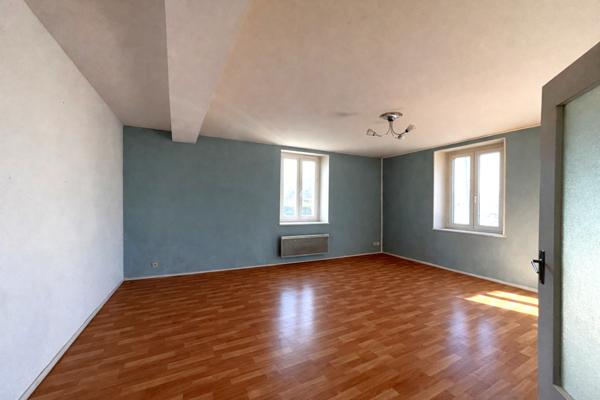 Immeuble en pleine propriété à Velars sur Ouche !