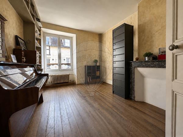 Maison 8 chambre(s) à vendre - Senlis, Oise - 60