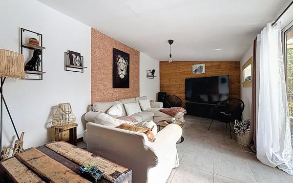 Maison à vendre    7 pièces •  Saint-Mathieu-de-Tréviers