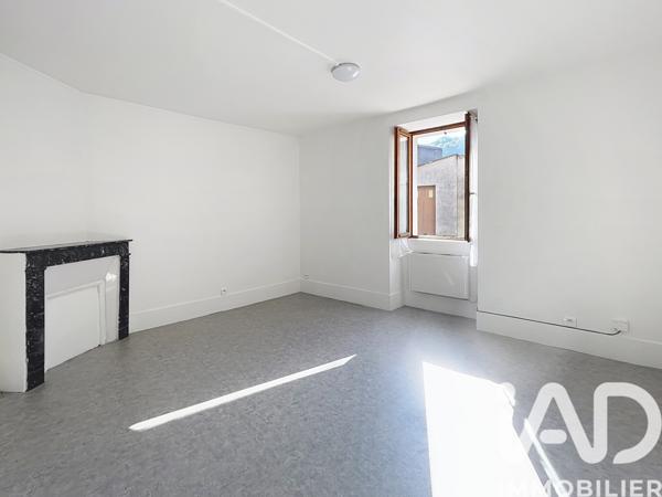 Maison à vendre 4 pièces 192 m² Mézières-sur-Seine