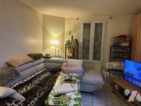 Appartement à Vendre à Montmorency (95160) en Val-d'Oise (95), T3, 2 chambres, 41,22 m2