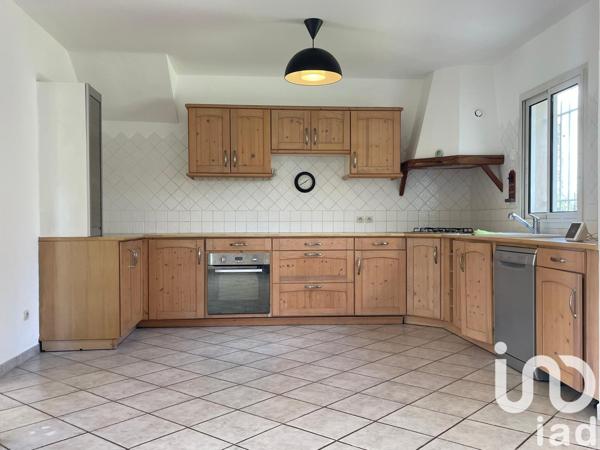 Maison à vendre 7 pièces 136 m² Sorgues