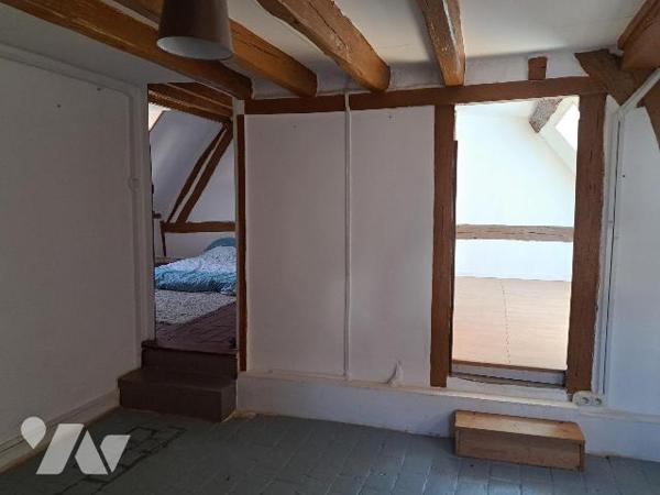 Maison centre village de 124 m² avec cour intérieure, proche toutes commodités