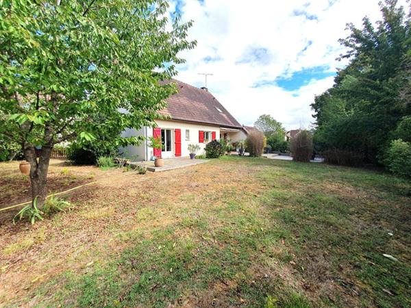 Maison Bourges 6 pièce(s) 164 m2
