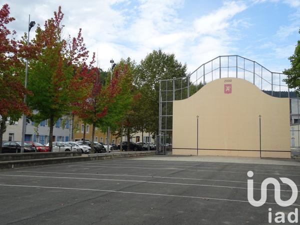 Appartement 1 pièce de 76 m² à Mauléon-Licharre (64130)