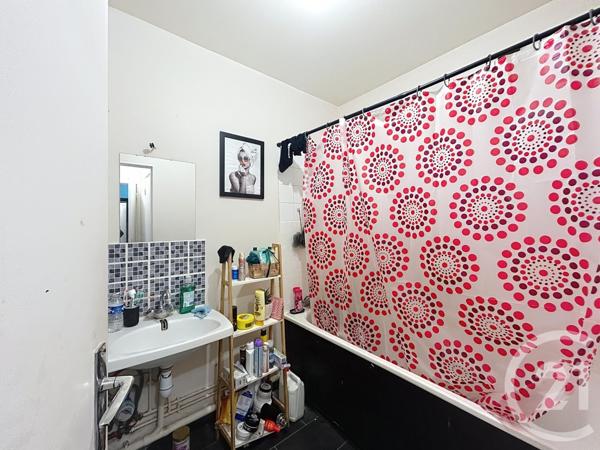 Appartement F2 à vendre  2 pièces - 47 m2 MELUN - 77