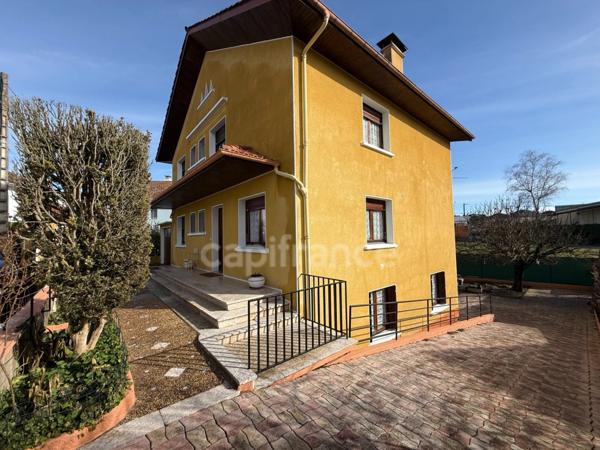 Grande maison de 160 m² avec 2 garages