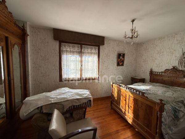 Grande maison de 160 m² avec 2 garages