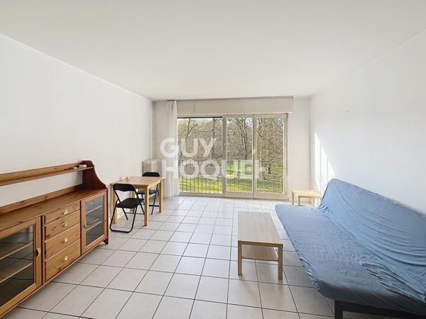 Studio Senlis Brichebay