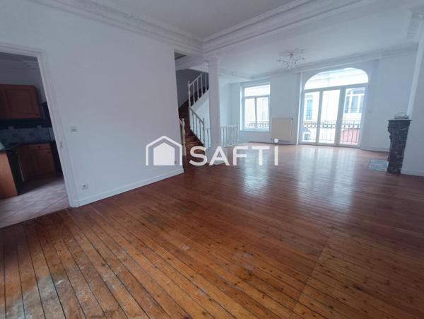 Maison de ville de 227 m2 avec garage