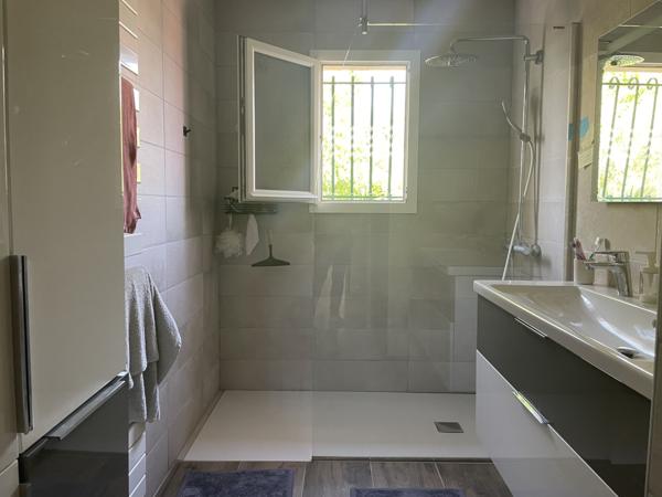 Élégance et confort de plain-pied