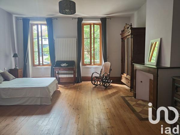 Maison de ville 6 pièces de 194 m² à Astaffort (47220)