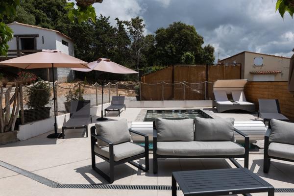 Maison 15 pièces - 310 m²