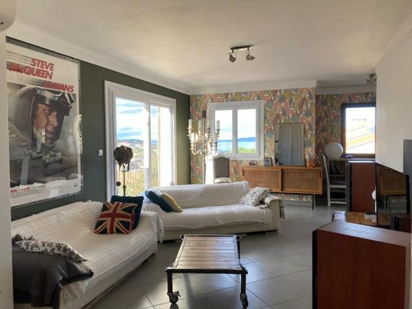 Maison 15 pièces - 310 m²