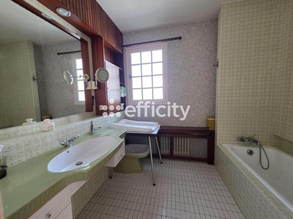 Maison 8 pièces - 194 m² Exclusivité efficity