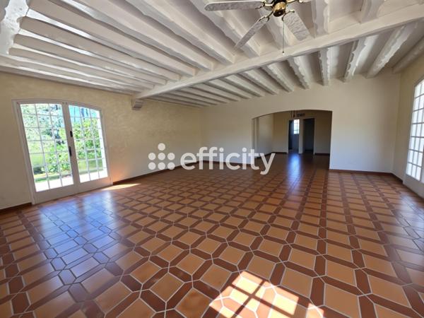 Maison 8 pièces - 194 m² Exclusivité efficity