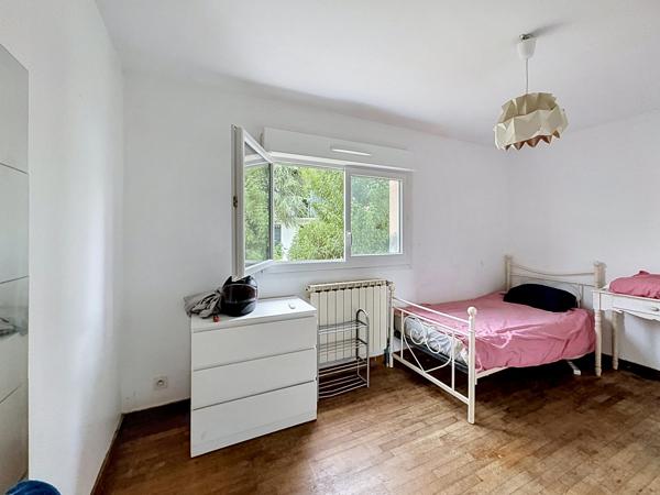 SPACIEUSE MAISON