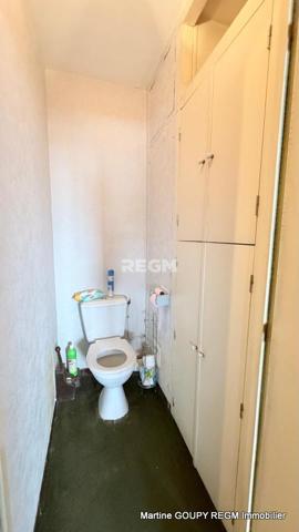 ORLEANS (45) - Gare - "Victor" - Appartement à rénover T4 109.70 m² - Cave - 2 places de parking - Isolation e