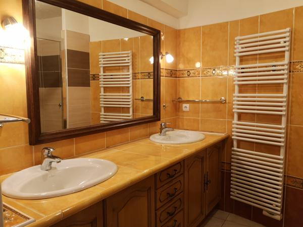 RARE ! Maison rive gauche avec extérieur Le Grau-du-Roi (30240)