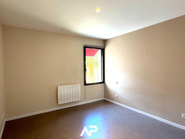 Maison - 106 m2 - 3 chambres €493 500 ** - Référence HDO642