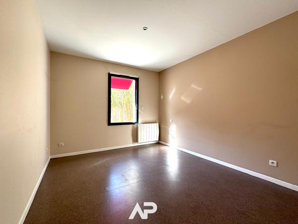 Maison - 106 m2 - 3 chambres €493 500 ** - Référence HDO642