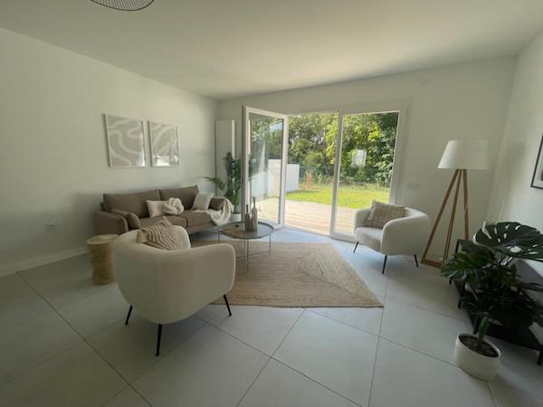 Maison  129m 2 PERIGNY