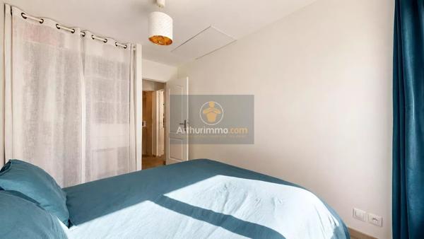 Vente                                                      Maison
                        
                     5 pièces                      96 m2                     à Le Pecq