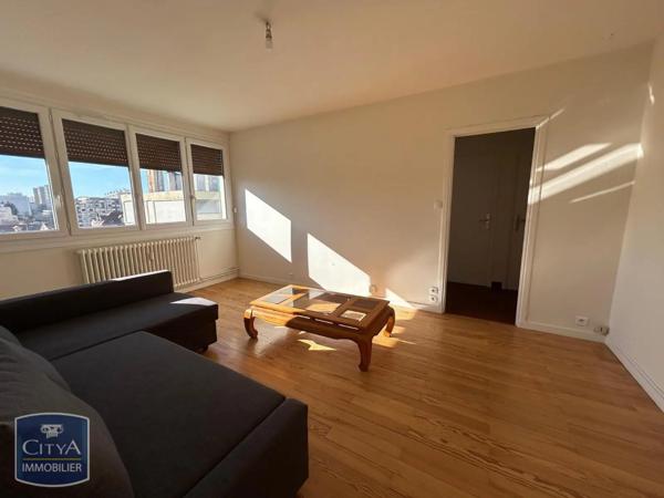 Appartement à louer 2 pièces 47.27m²