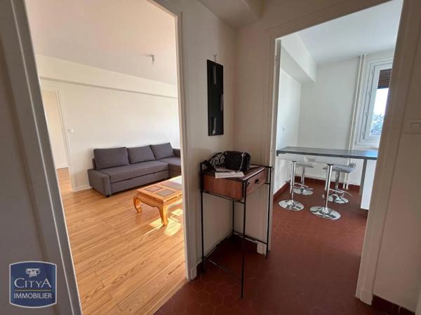 Appartement à louer 2 pièces 47.27m²