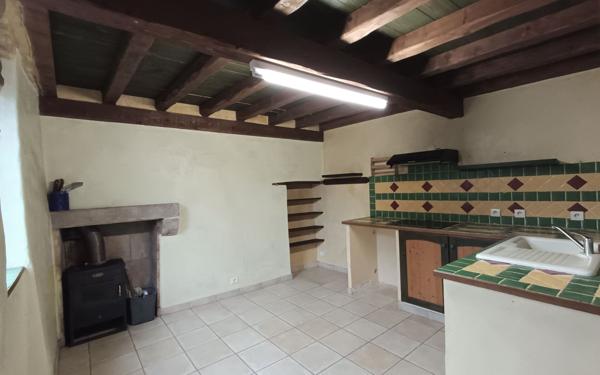 Maison à louer    3 pièces •  Les Salelles