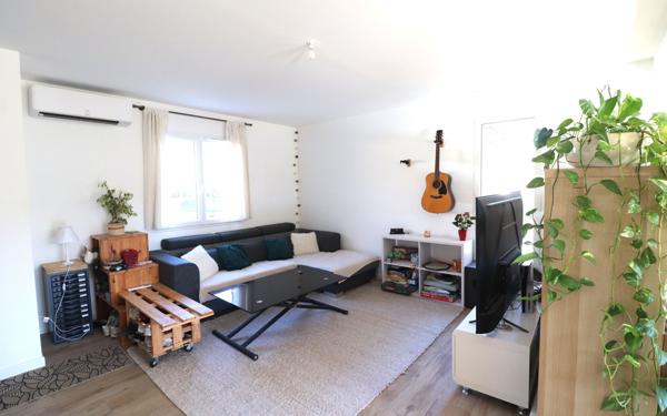 Maison à vendre    4 pièces • 102 m2 Berre-les-Alpes