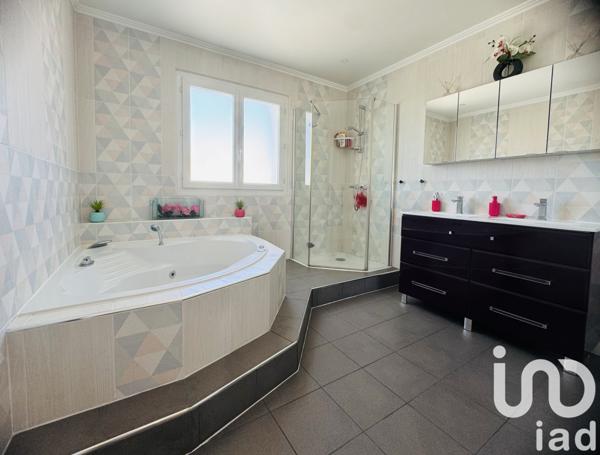 Maison à vendre 7 pièces 153 m² Morangis