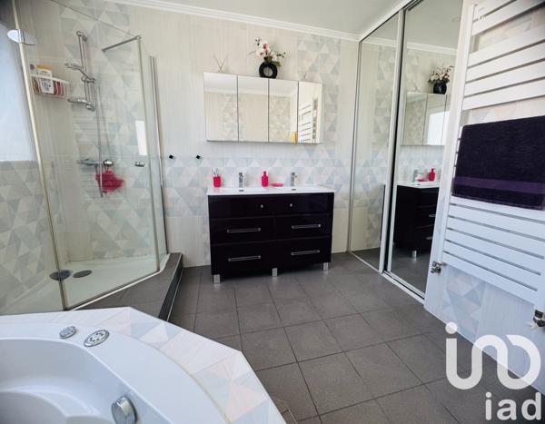 Maison à vendre 7 pièces 153 m² Morangis