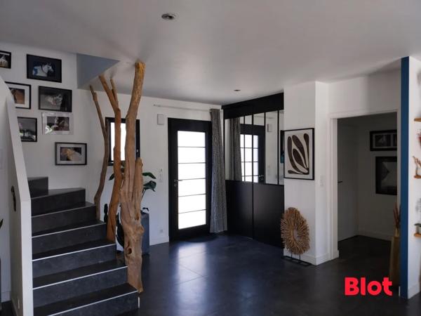 Maison 5 pièce(s)