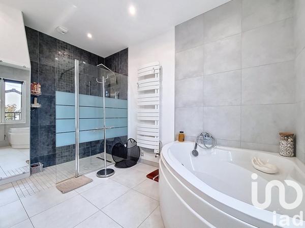 Maison à vendre 7 pièces 130 m² Tremblay-en-France