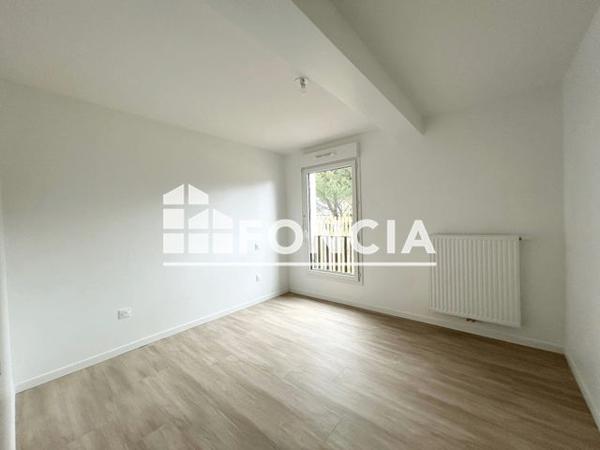 Location Appartement 3 pièces 66.4 m² - 7 RUE ANNE FRANCK Floirac 33270