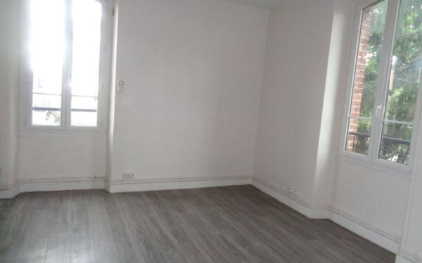 Appartement à louer    2 pièces •  Neuilly-Plaisance