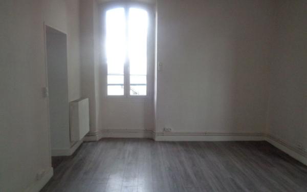 Appartement à louer    2 pièces •  Neuilly-Plaisance