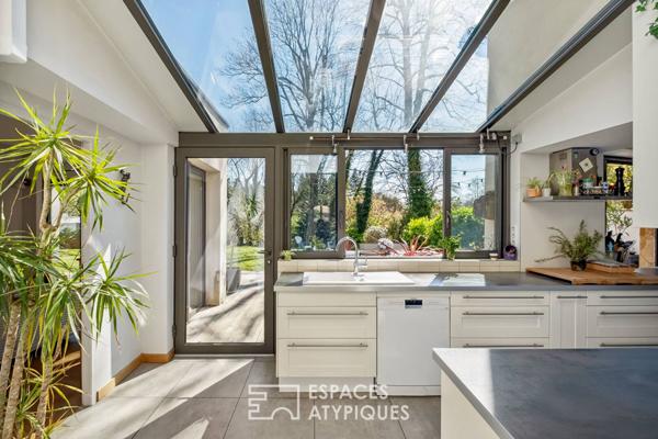 Maison de hameau, proche du centre d’Ecully