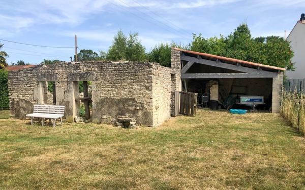 Terrain à vendre    Saint-Jean-de-Liversay