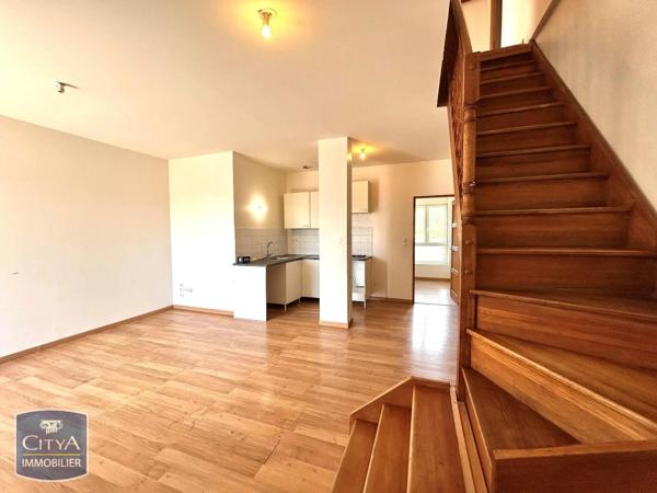 Appartement à louer 4 pièces 68.3m² Firminy (42700)