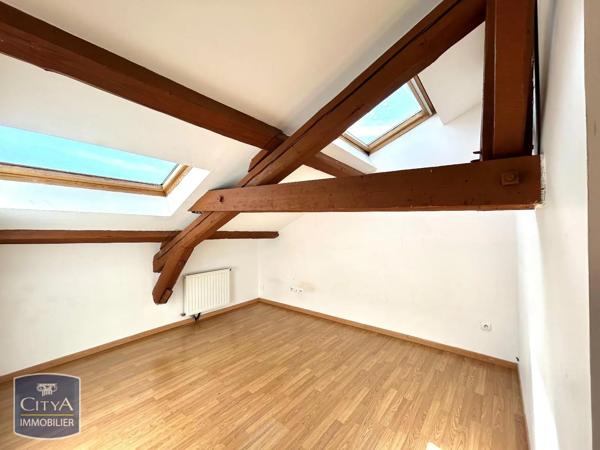 Appartement à louer 4 pièces 68.3m² Firminy (42700)